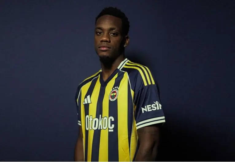 Duran gia nhập Fenerbahçe tăng cường sức mạnh hàng công