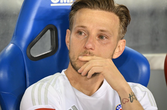 Ivan Rakitic nói lời chia tay sự nghiệp bóng đá ở tuổi 37.