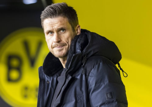 Giám đốc Kyle trả lời phỏng vấn sau trận thua Real Madrid, thừa nhận Dortmund chơi thụ động trong hiệp một