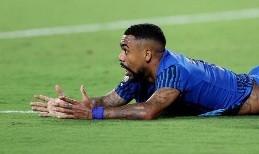 Al Hilal chuẩn bị tái thiết đội hình, đàm phán chấm dứt hợp đồng với Malcom.