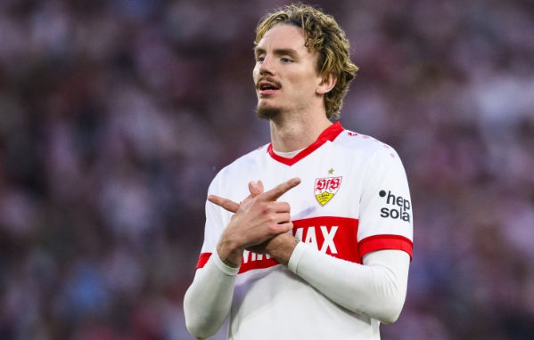 Waltermade trong màu áo Stuttgart, Bayern Munich vấp phải rào cản lớn.