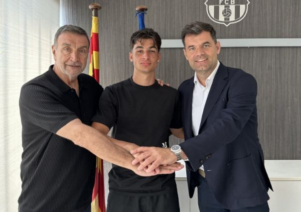 Sao trẻ Gueye Fernandez lựa chọn ở lại Barcelona để tìm kiếm cơ hội ra sân trong đội hình chính