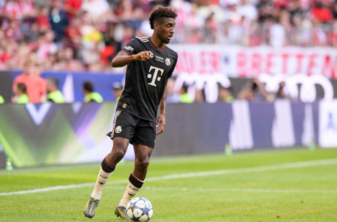 Kingsley Coman chuẩn bị gia nhập Victory, hứa hẹn tăng cường sức mạnh tấn công cho đội bóng.