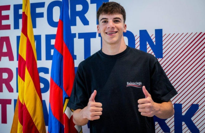 Joffre Torrent trong màu áo Barcelona B, mục tiêu chuyển nhượng của Real Betis.