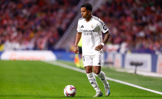 Rodrigo tập luyện hăng say, cho thấy quyết tâm gắn bó với Real Madrid