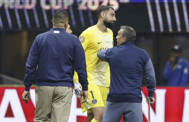 Donnarumma chính thức gia nhập Man City, Ederson chuyển đến Fenerbahce
