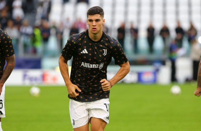 Roma: Nỗ lực tìm kiếm cơ hội tại Juventus của Adjic gặp nhiều thách thức, khả năng ra đi trong kỳ chuyển nhượng mùa đông hiện hữu.