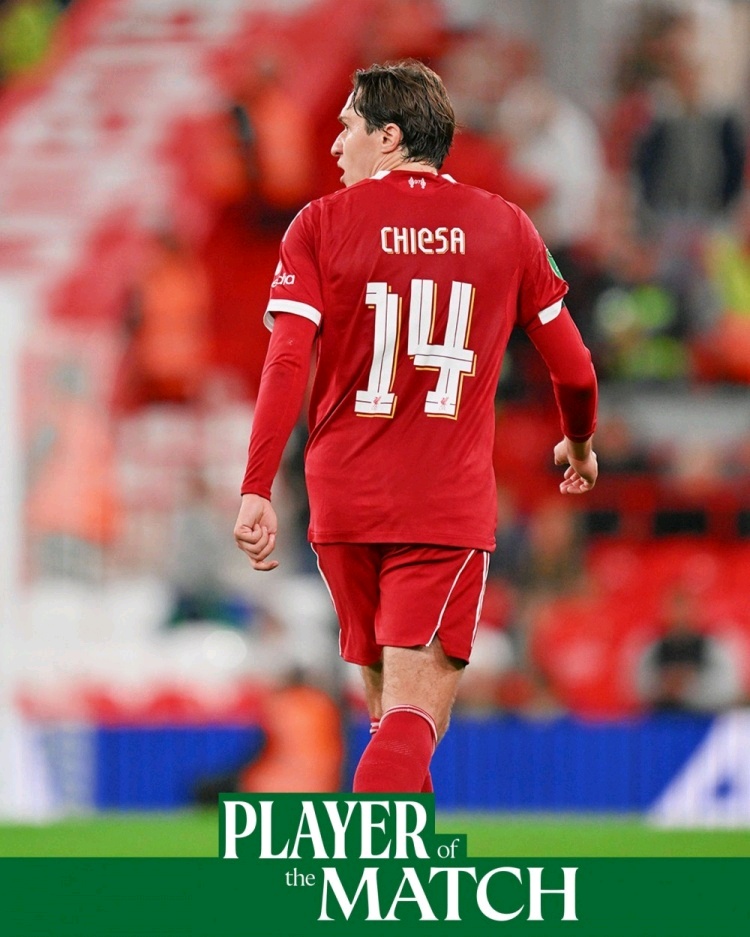 Federico Chiesa rực sáng với cú đúp kiến tạo, ẵm danh hiệu Cầu thủ xuất sắc nhất trận đấu tại Carabao Cup