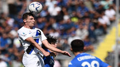 Pavard trong màu áo Inter Milan: Điều khoản mua đứt không còn là bắt buộc